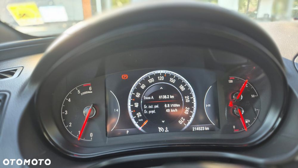 Opel Insignia - 29
