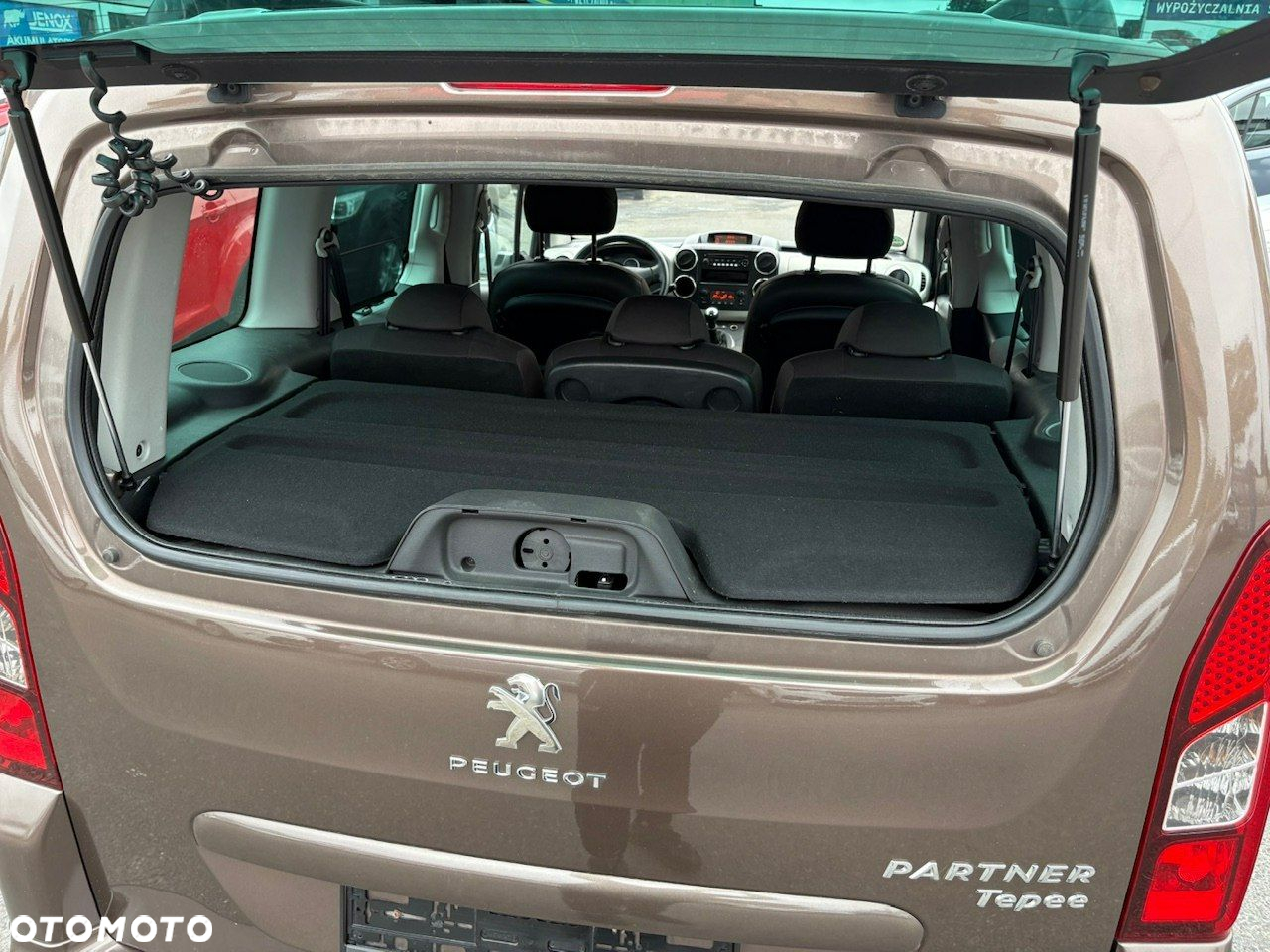 Peugeot Partner Tepee 120 VTi Active - 27