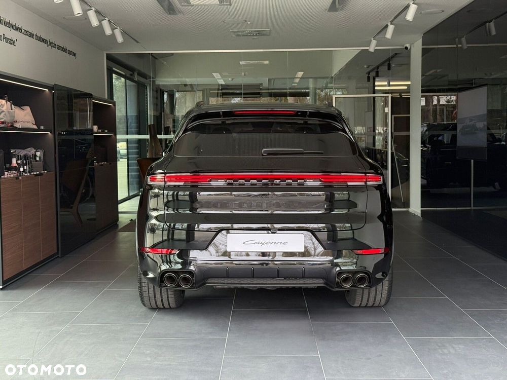 Porsche Cayenne - 5