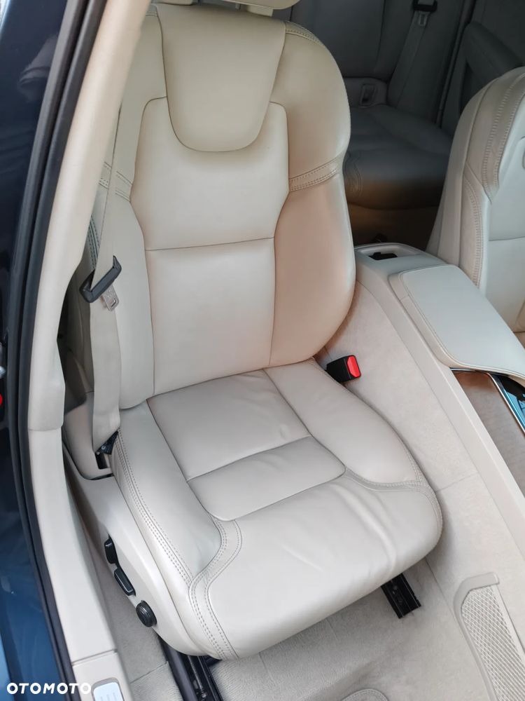 Volvo V90 D4 Inscription - 14