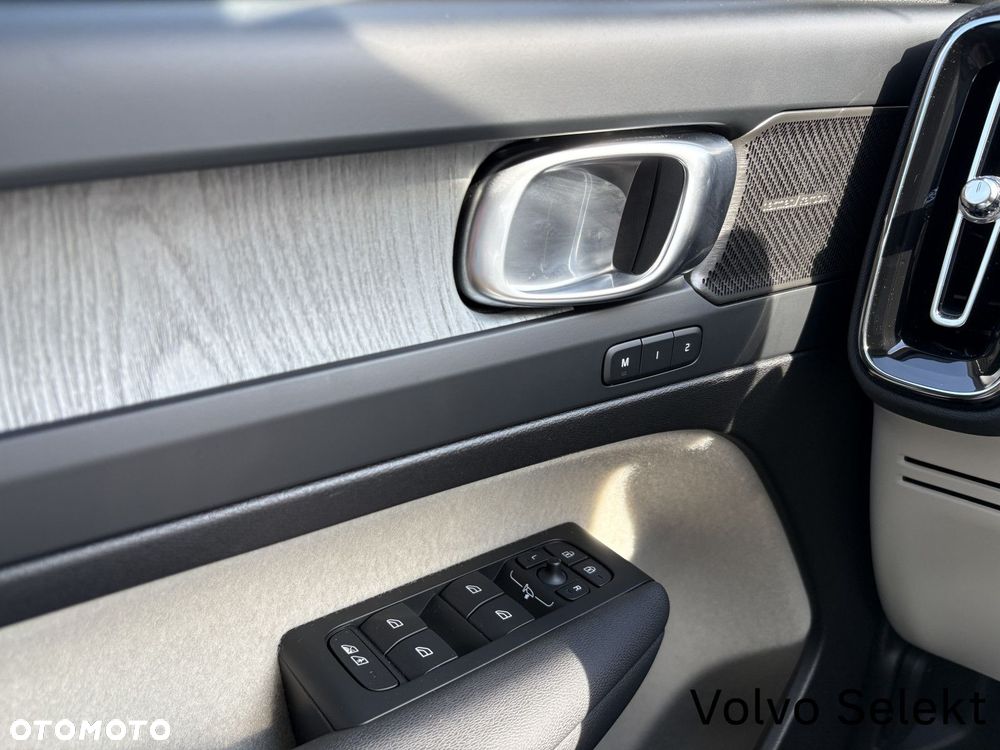 Volvo XC 40 - 19