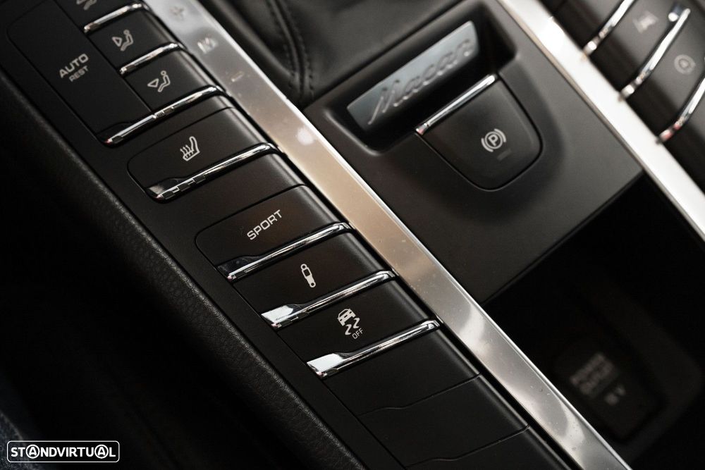 Porsche Macan - 26