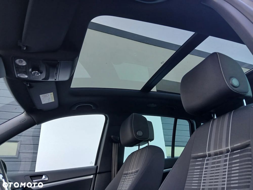 Volkswagen Tiguan 2.0 TDI SCR 4MOTION BlueMotion Technology DSG Lounge Sport & Style - 29