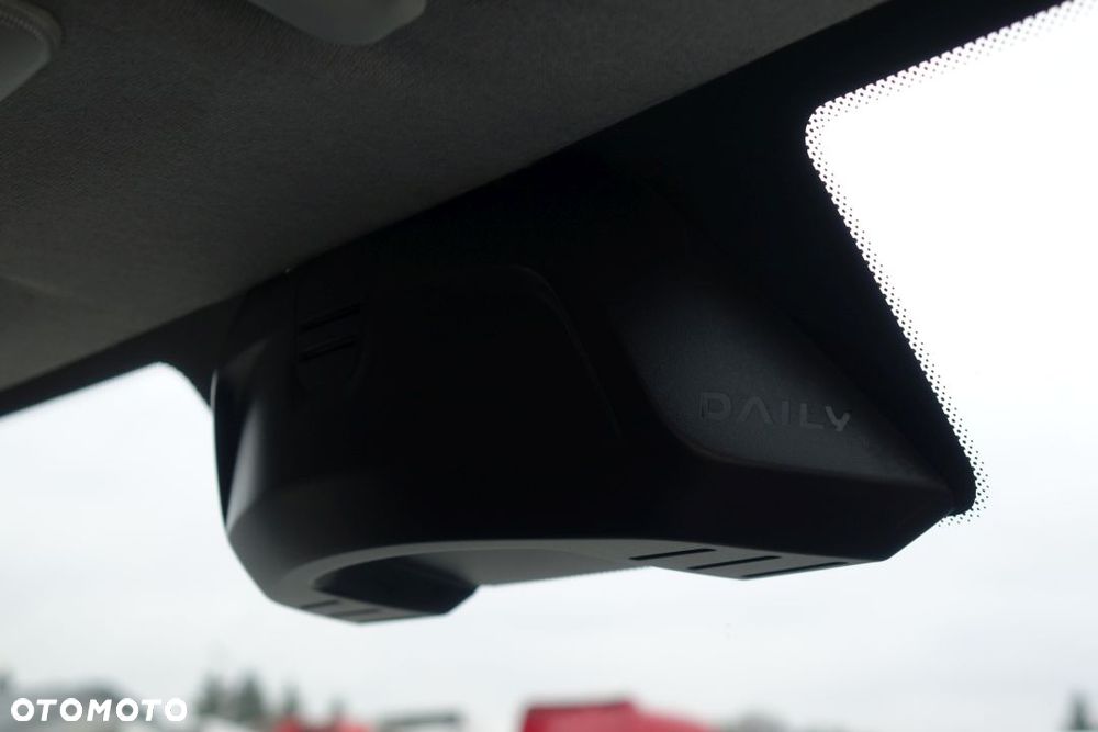 Iveco DAILY 35S18 / FURGON / BLASZAK / L4H2 / 3.0 / 180 KM / NAVI / KAMERA / - 29