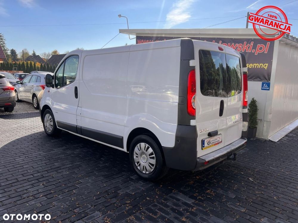 Opel VIVARO - 8