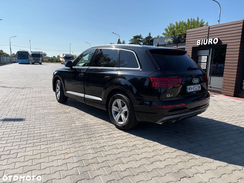 Audi Q7 - 3