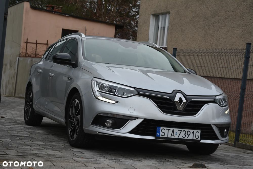 Renault Megane 1.5 Blue dCi Limited - 24