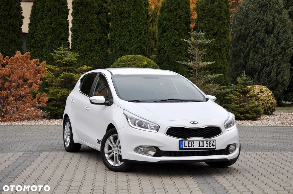Kia Ceed 2014 photo 2