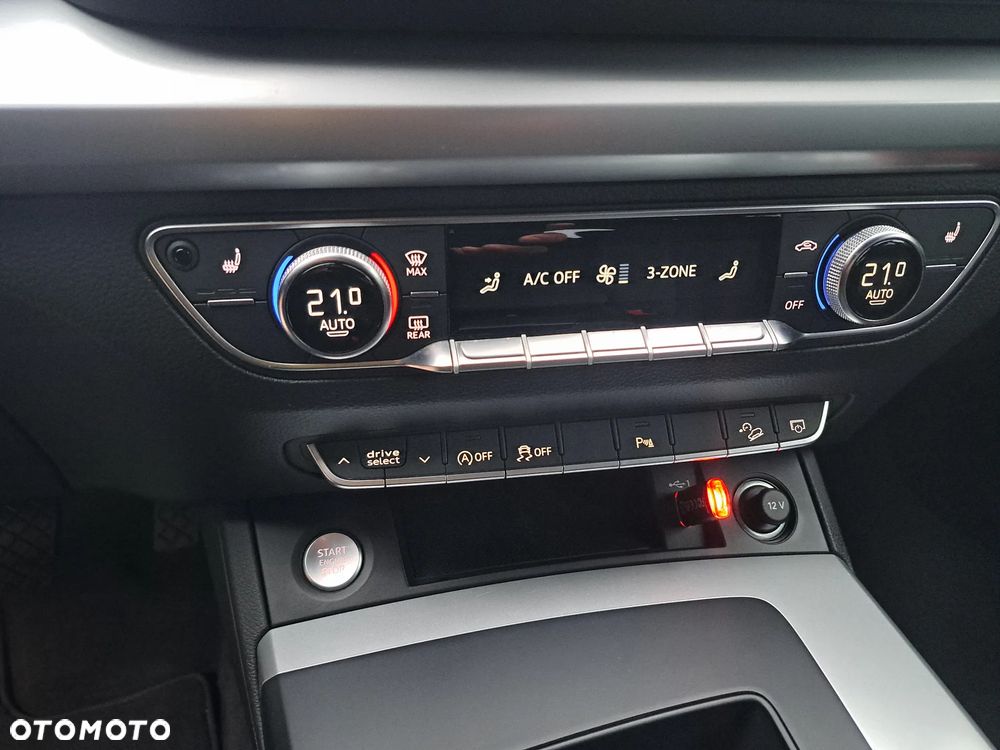 Audi Q5 35 TDI mHEV Advanced S tronic - 20