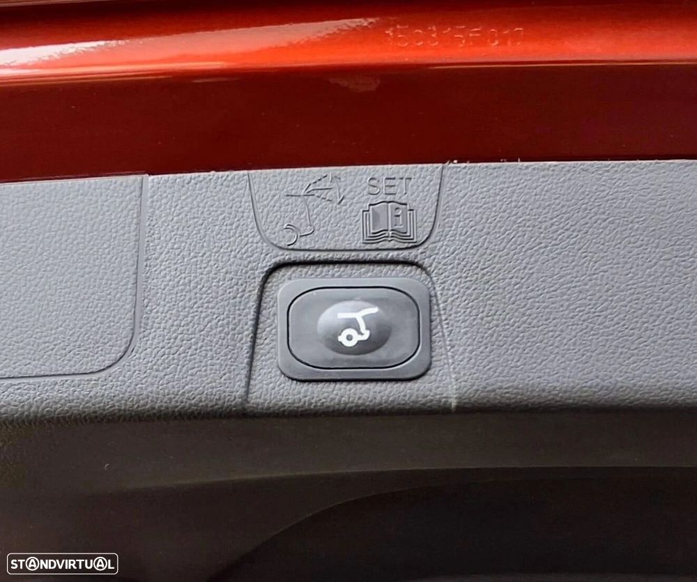 Ford C-Max 1.0 SCTi Titanium S/S - 8