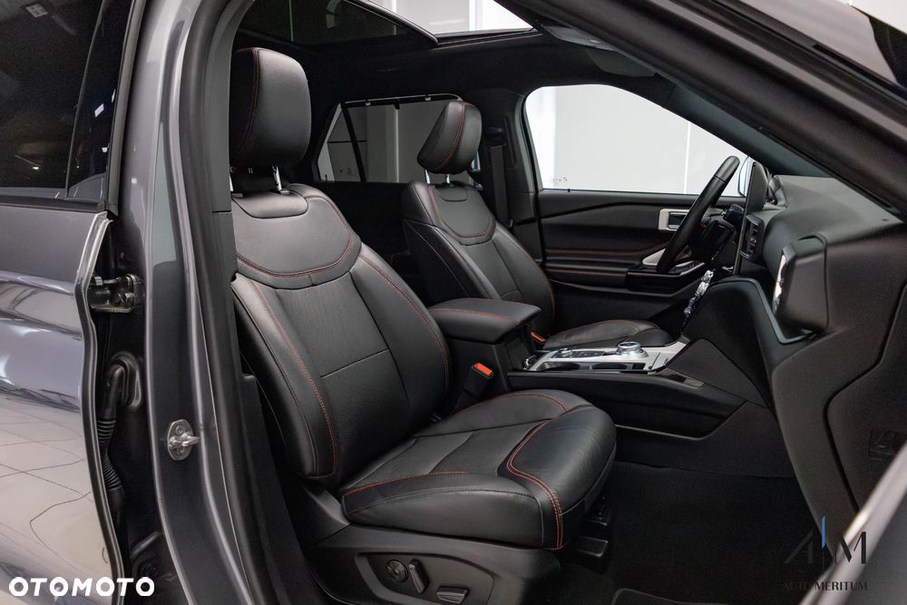 Ford Explorer 3.0 EcoBoost PHEV 4WD ST-Line - 16