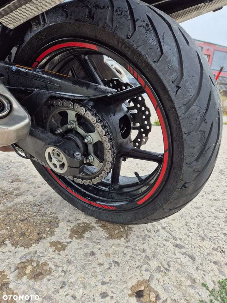 Kawasaki Ninja 1000 SX - 17