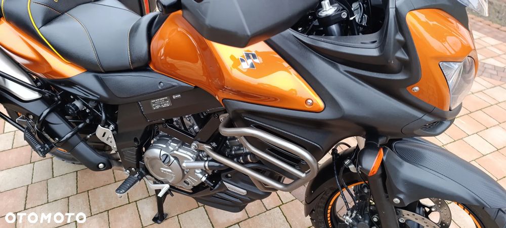 Suzuki V-STROM - 20