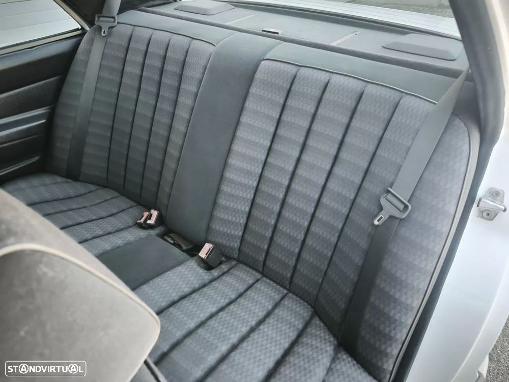 Mercedes-Benz W201 (1982-1993) 190 E 1.8 - 28