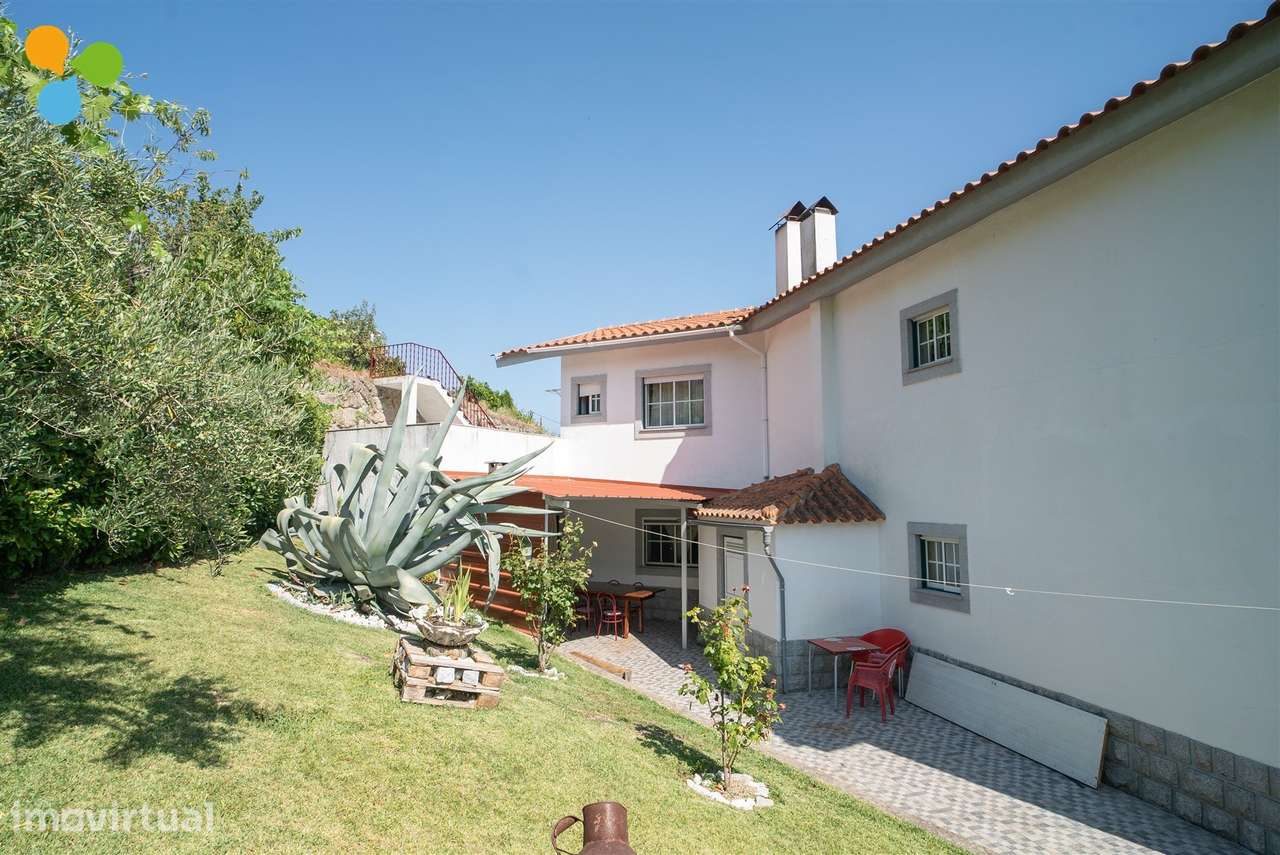 Moradia Isolada T4 - Cantar-Galo, Covilhã