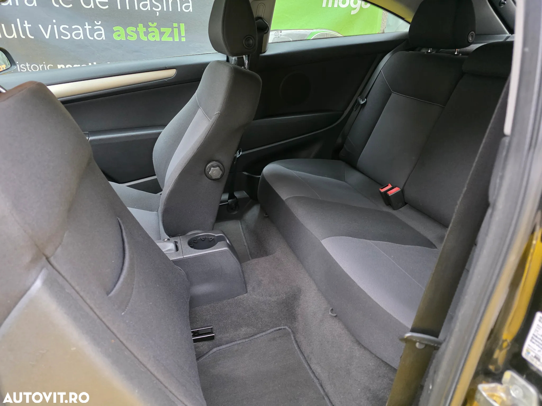 Opel Astra GTC 1.4 Cosmo - 13