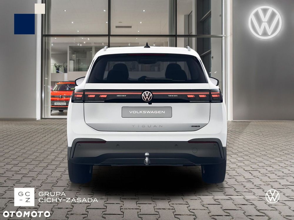 Volkswagen Tiguan - 5
