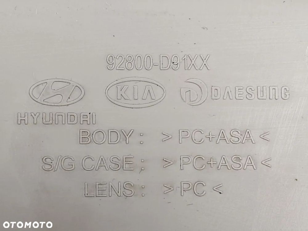 KIA e-NIRO 20-22r Lampka Podsufitki - 3