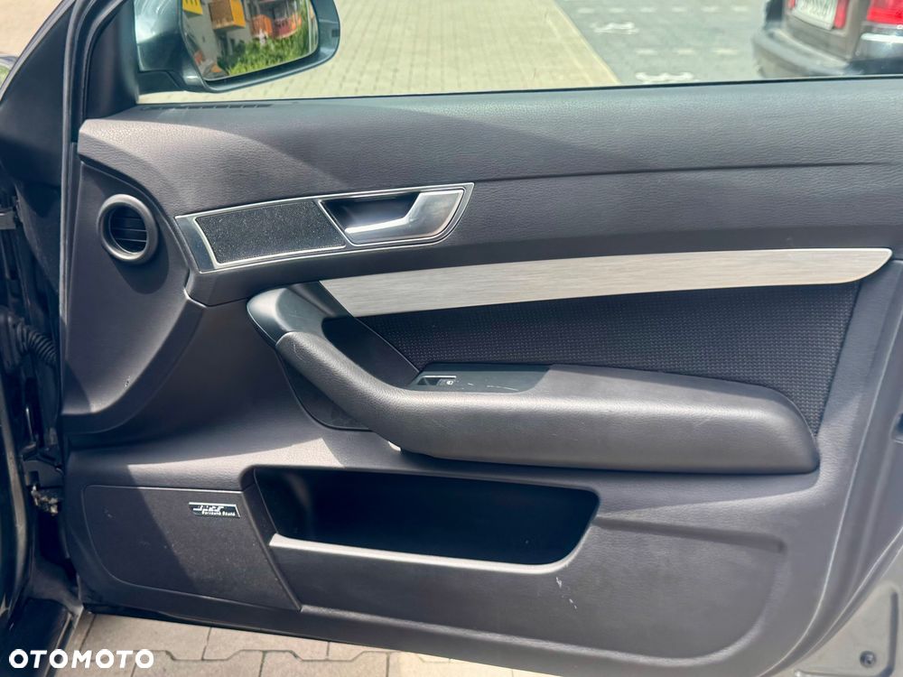 Audi A6 Avant 2.7 TDI DPF quattro tiptronic - 17