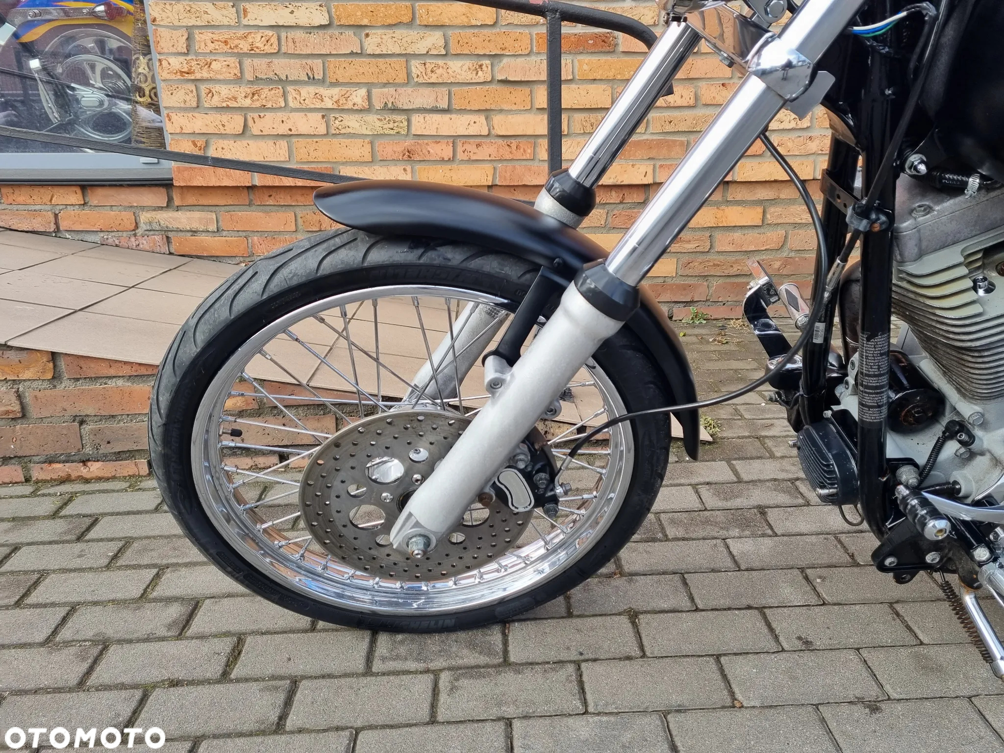 Harley-Davidson Softail Custom - 5