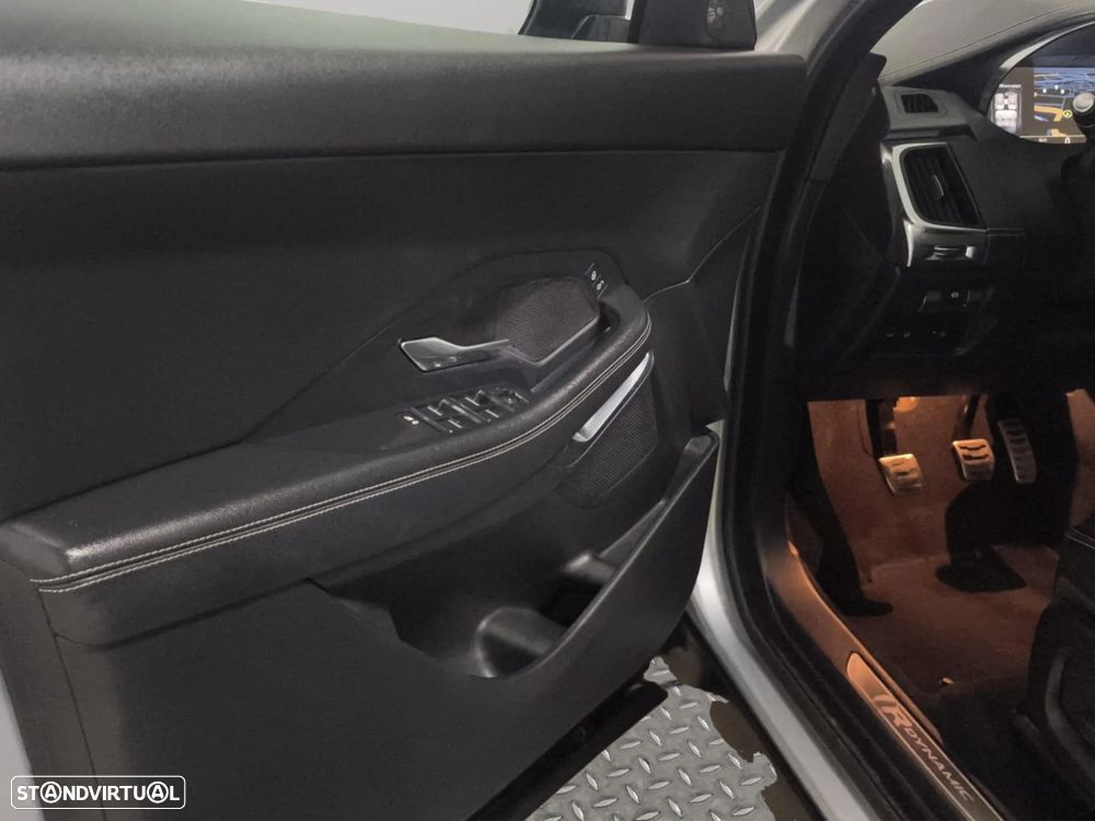 Jaguar E-Pace 2.0 i4D R-Dynamic S - 23