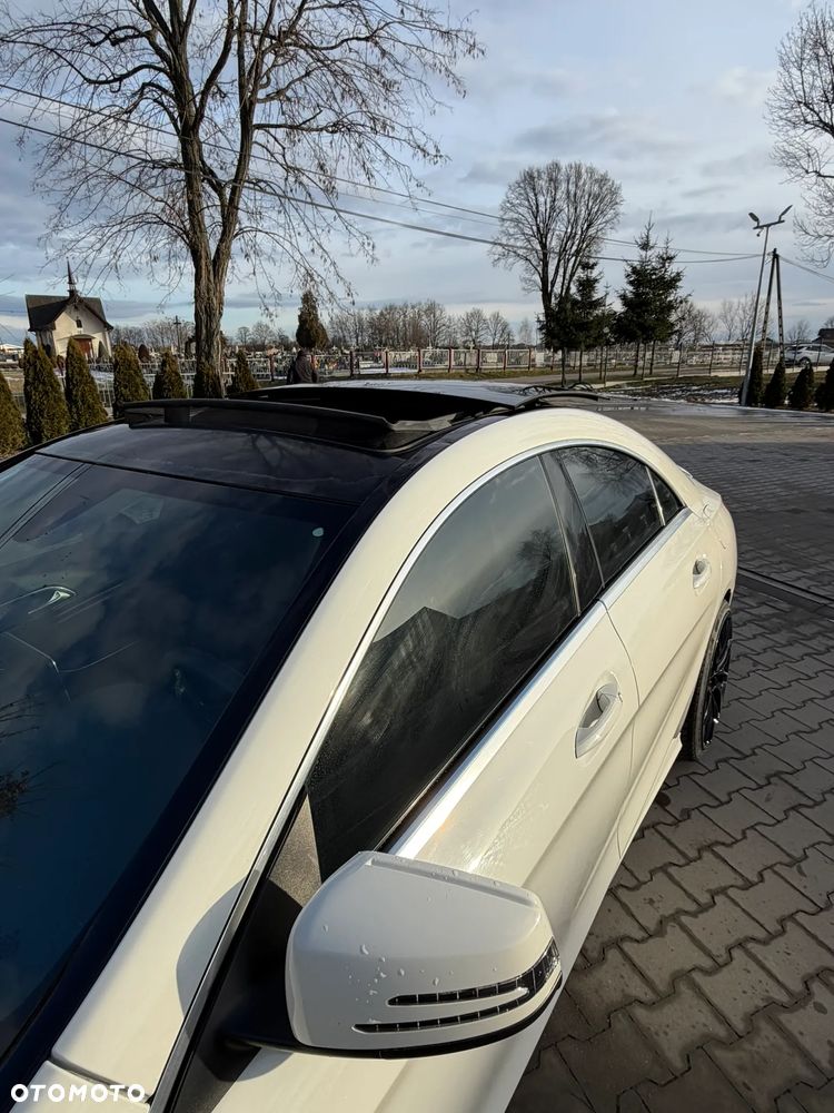 Mercedes-Benz CLA 250 7G-DCT UrbanStyle Edition - 14