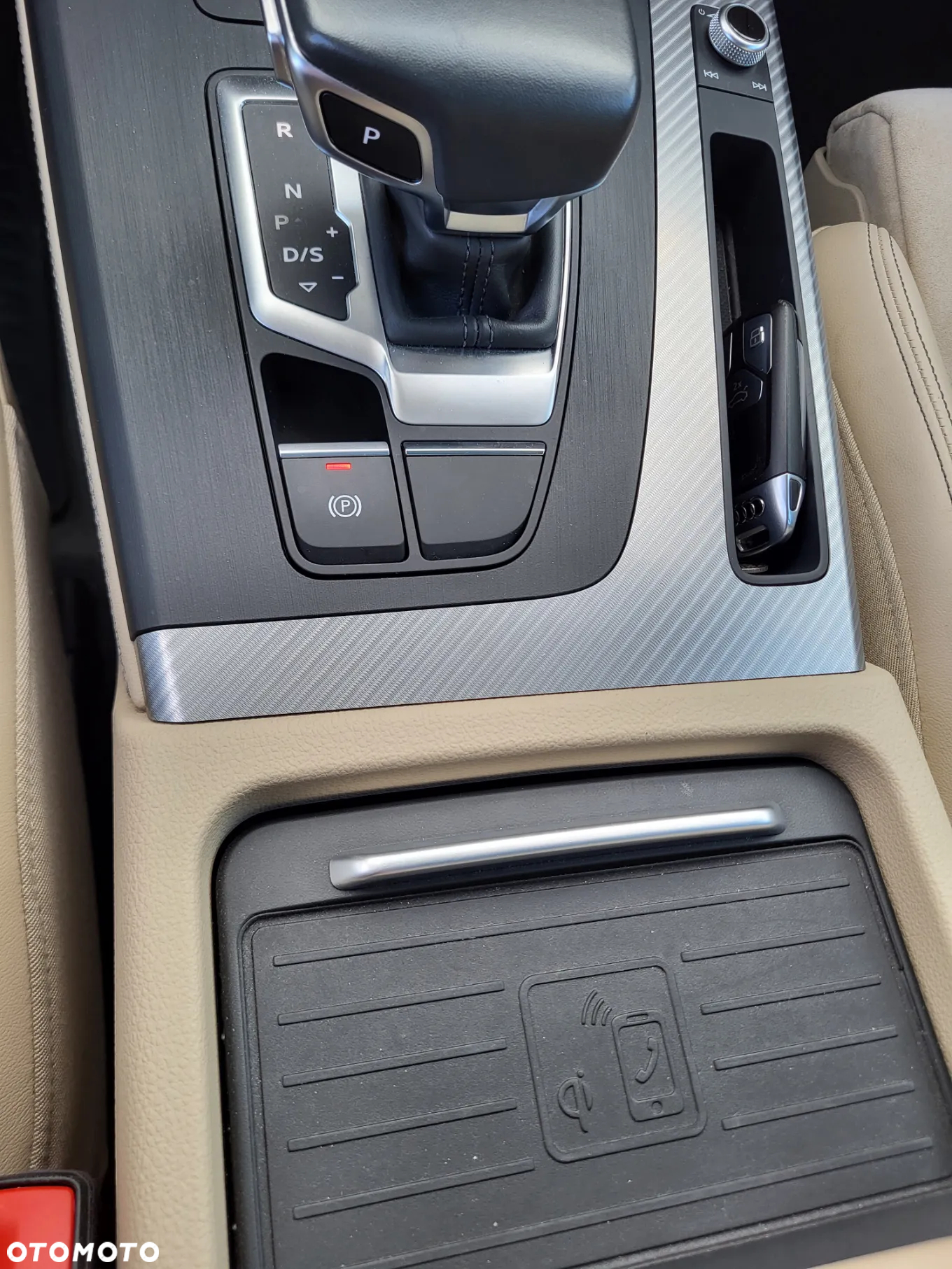 Audi Q5 55 TFSIe quattro S tronic S line business - 24