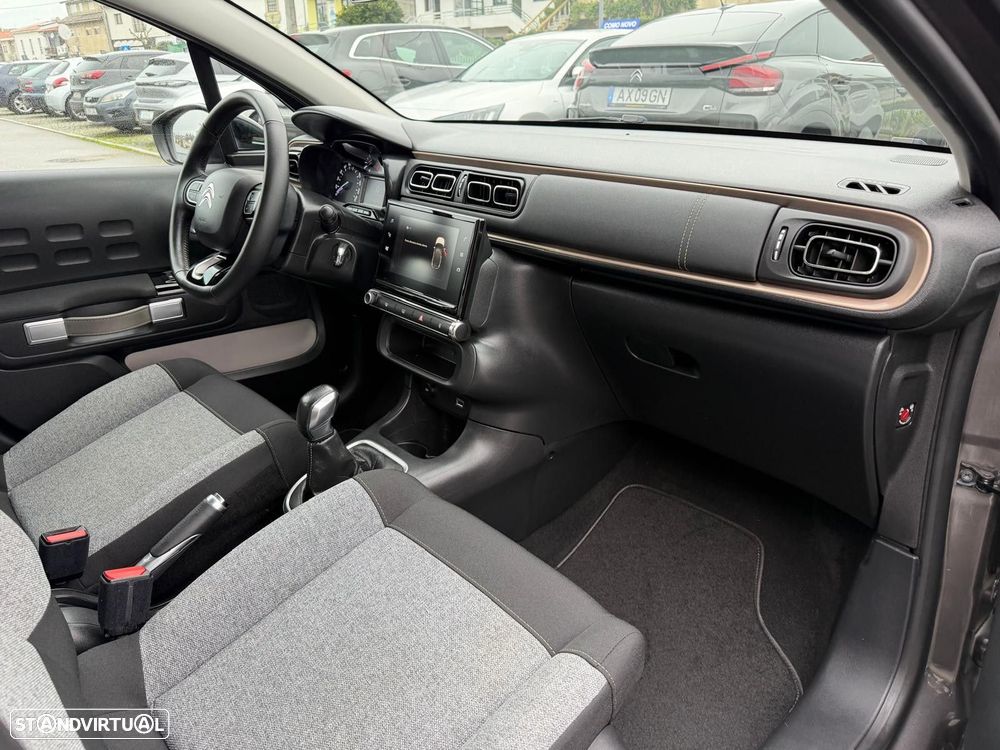 Citroën C3 1.2 PureTech Origins - 16