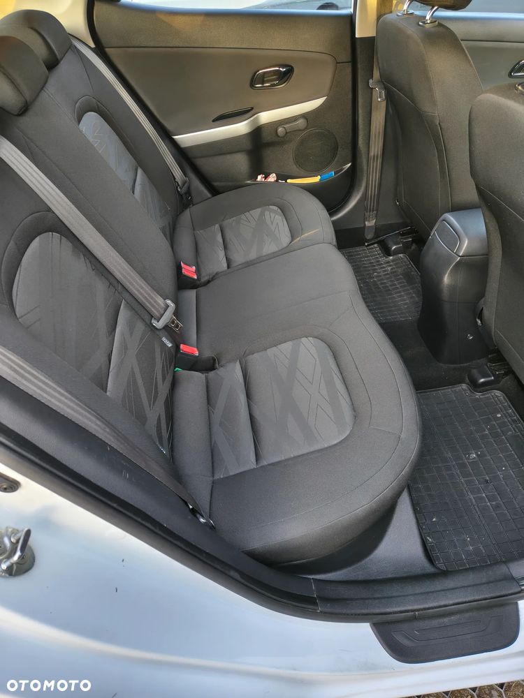 Kia Ceed 1.6 GDI M - 7