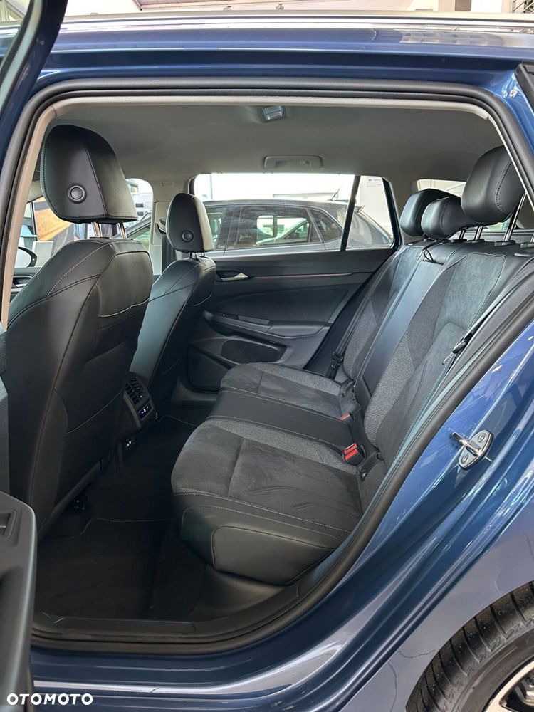 Volkswagen Golf - 12