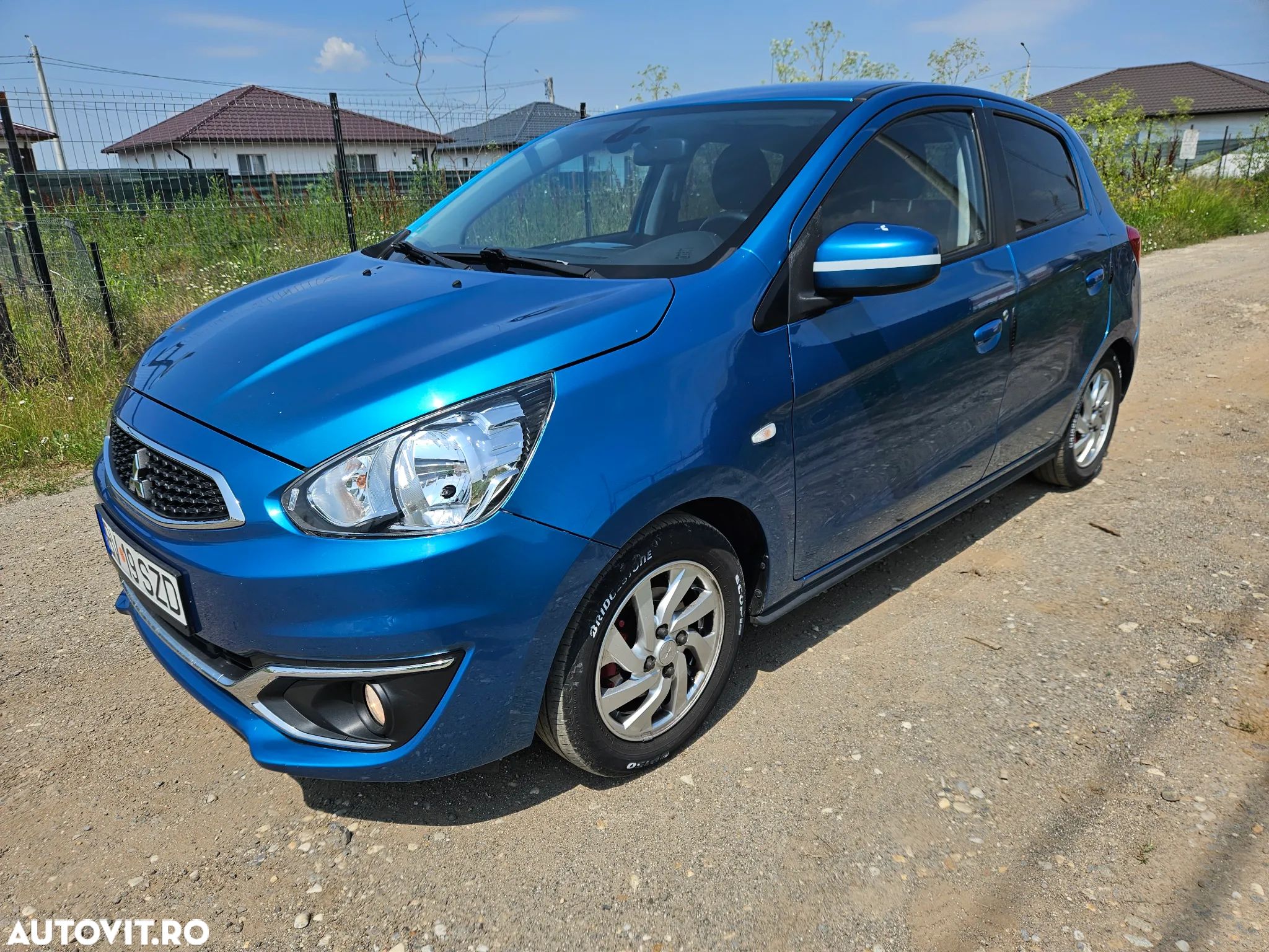 Mitsubishi Space Star 1.2 Clear Tec CVT Shine - 1
