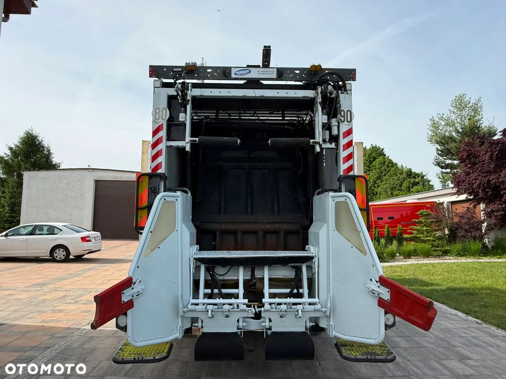Renault Premium - 4