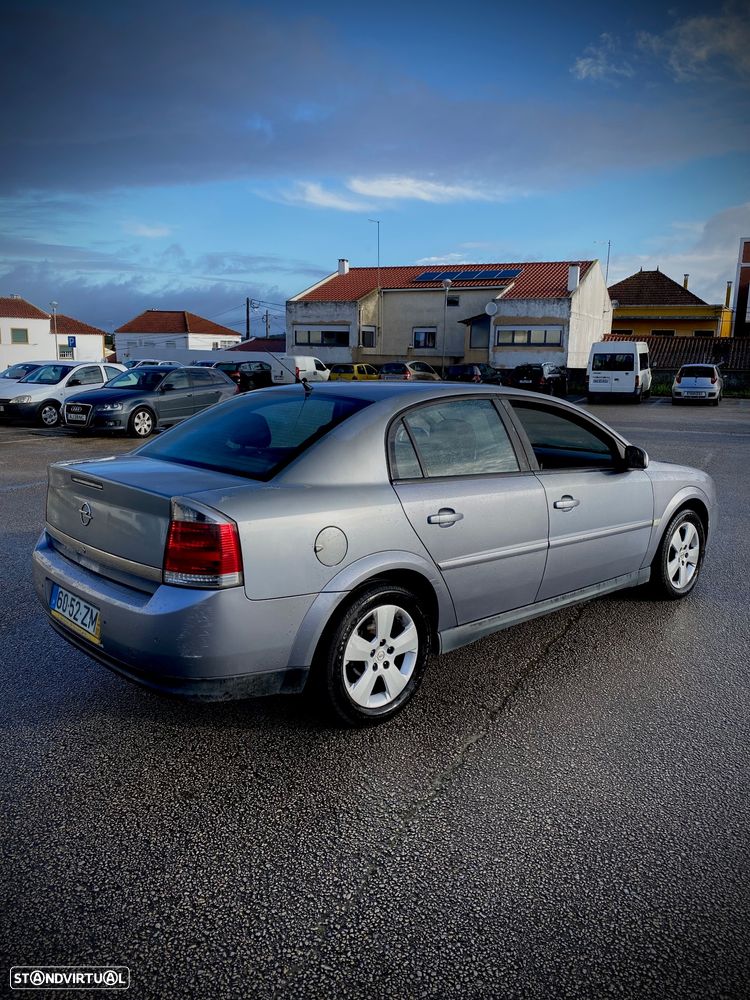Opel Vectra 1.9 CDTI Executive - 3