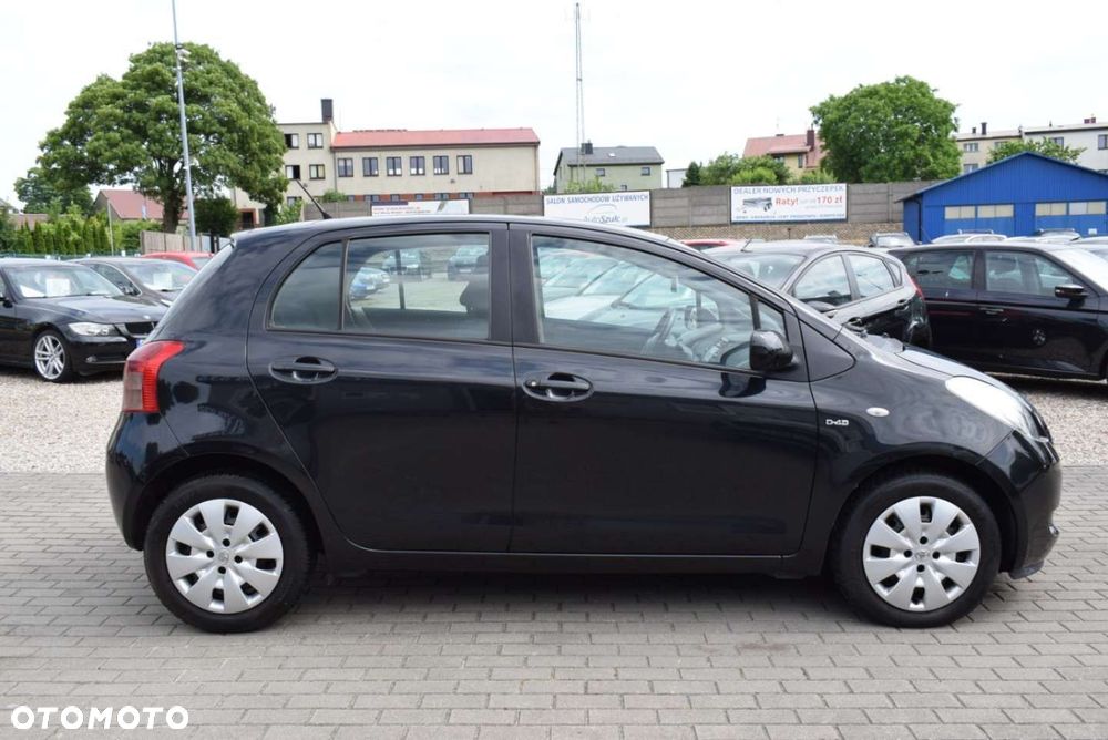 Toyota Yaris - 2
