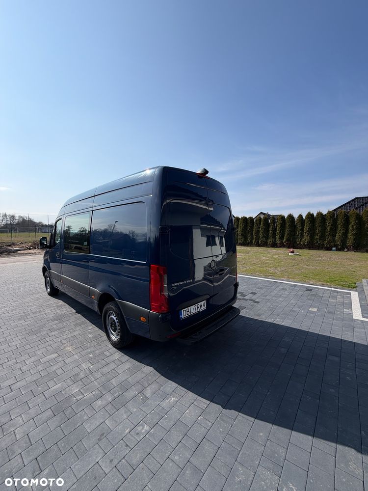 Mercedes-Benz SPRINTER MULTICAB - 6