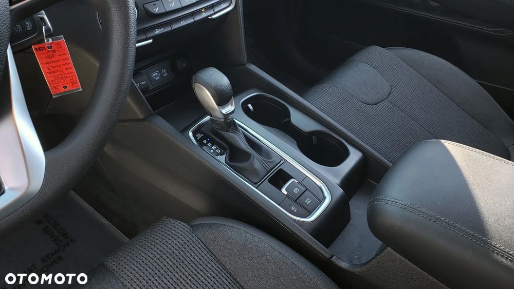 Hyundai Santa Fe 2.4 Sport Utility - 17