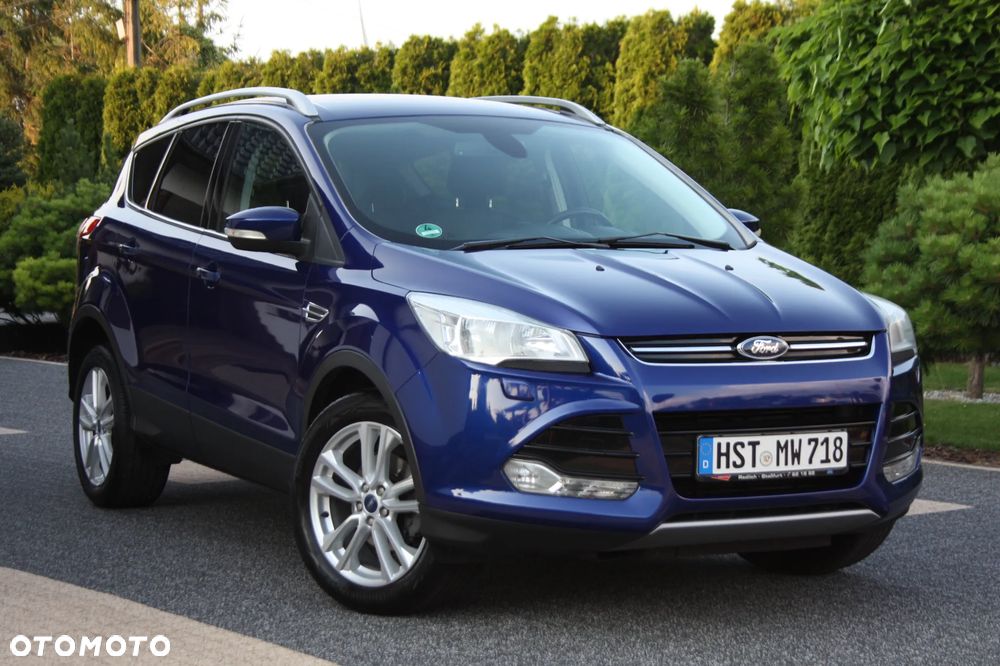 Ford Kuga 1.6 EcoBoost 2x4 Titanium - 27