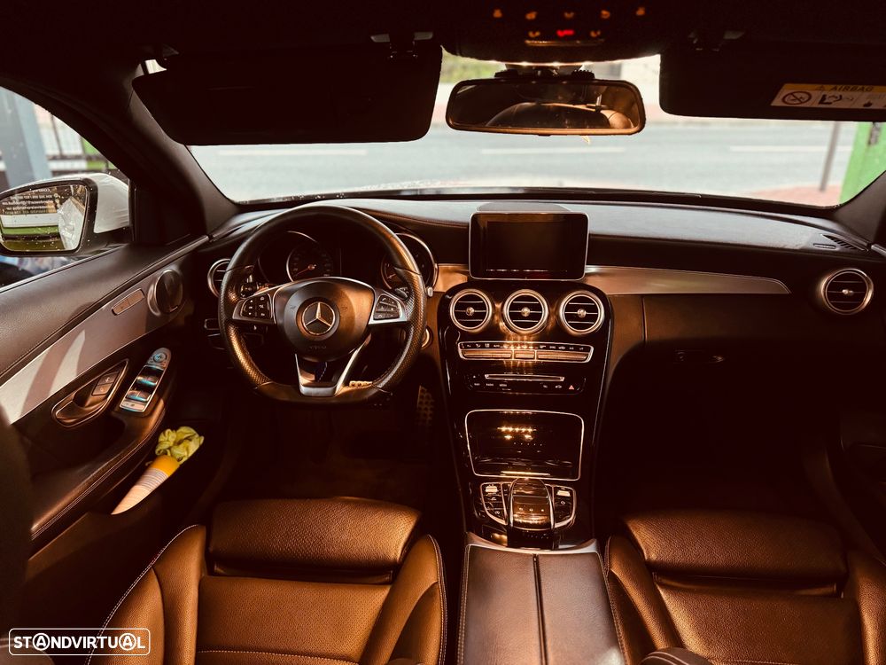 Mercedes-Benz C 250 (BlueTEC) d 4Matic Station 7G-TRONIC AMG Line - 7
