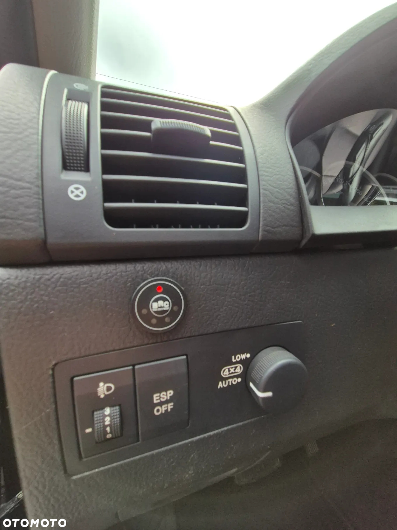 Kia Sorento 3.3 V6 EX - 38