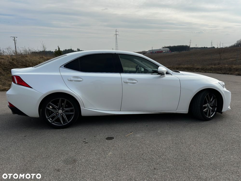 Lexus IS 250 Elegance - 8