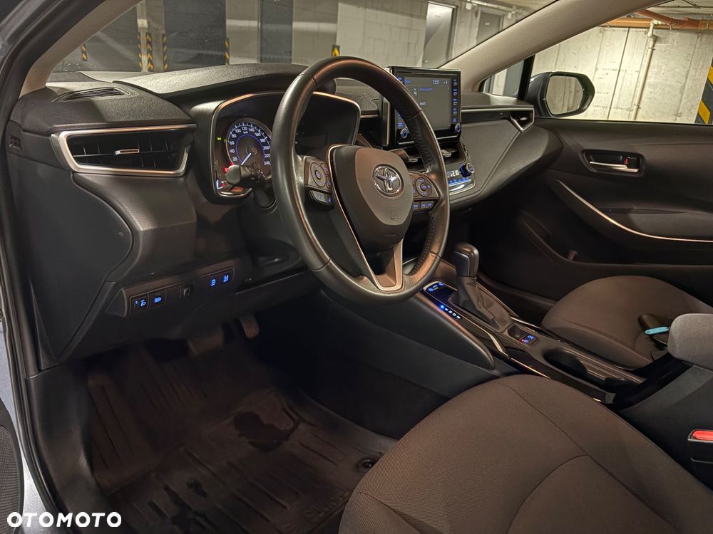 Toyota Corolla 1.8 Hybrid Comfort - 12