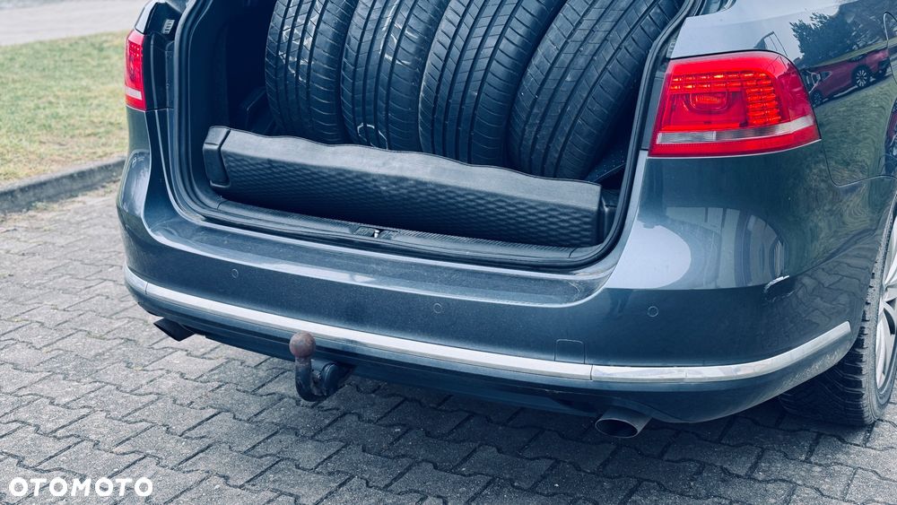 Volkswagen Passat 2.0 TDI 4Mot Highline DSG - 15
