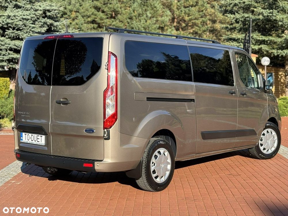 Ford Transit Custom - 14