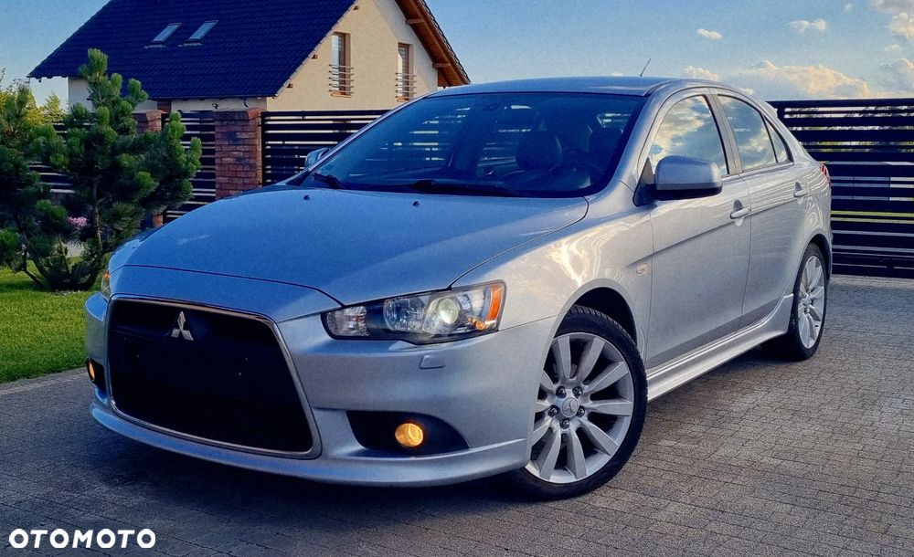 Mitsubishi Lancer 1.8 Instyle NAVI - 1