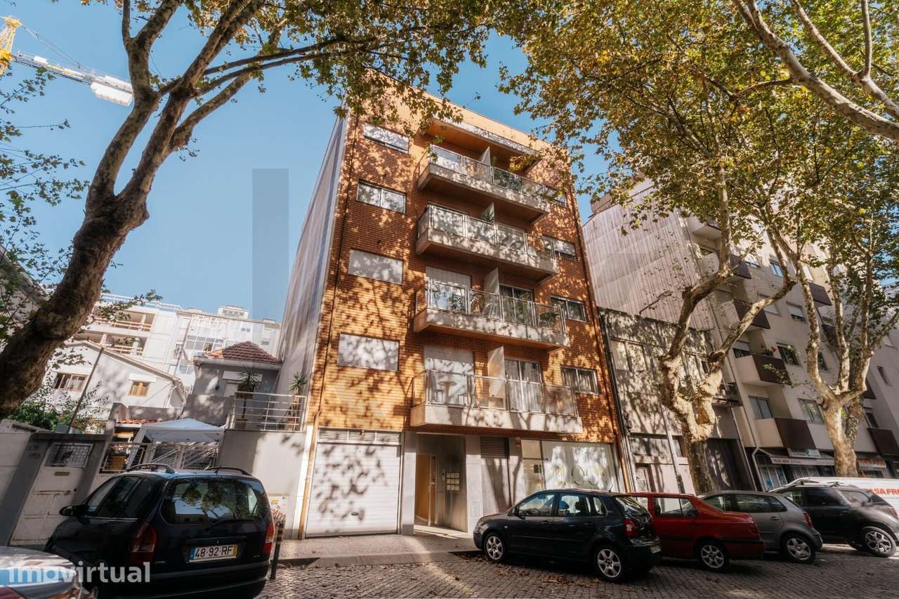 T1 em Matosinhos Sul com Lugar de Garagem (A 500m da Praia) - Grande imagem: 2/24