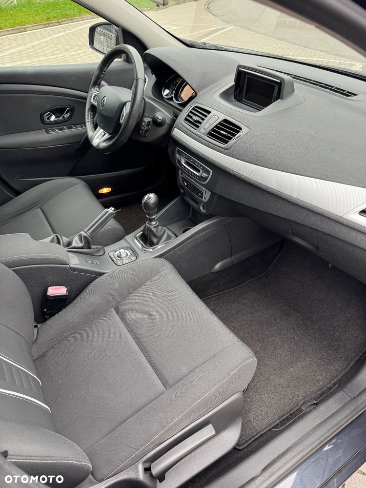 Renault Megane 1.6 16V 110 Dynamique - 10