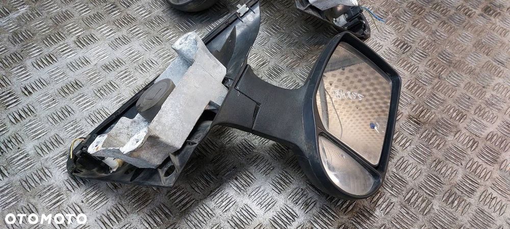 LUSTERKO LEWE + PRAWE FORD TRANSIT V DOKA - 3