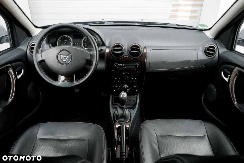 Dacia Duster 1.6 - 25