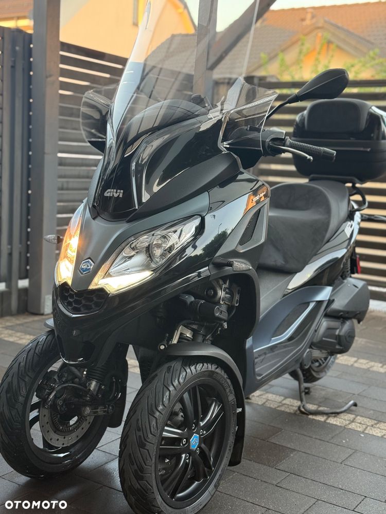 Piaggio MP-3 - 3