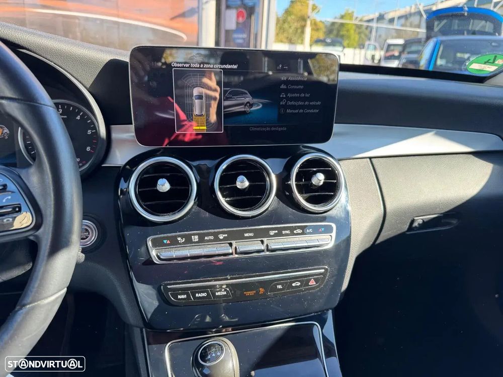 Mercedes-Benz C 200 - 33